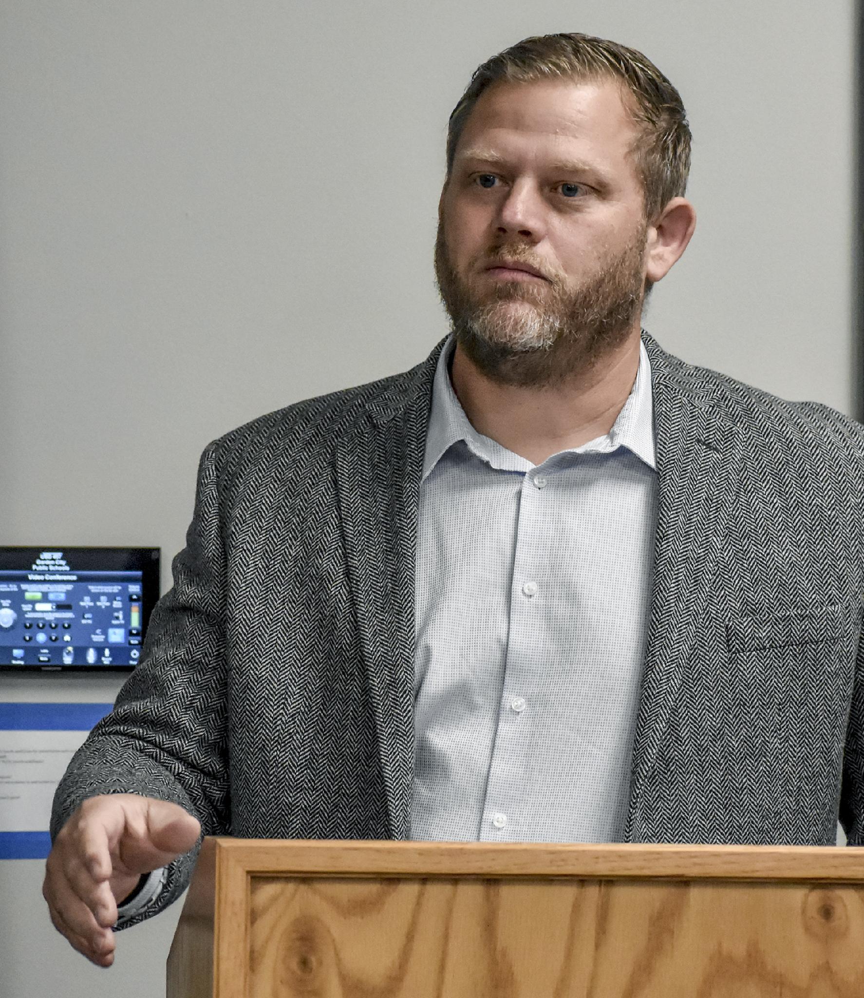 usd-457-board-discusses-student-teacher-agreement-garden-city-telegram